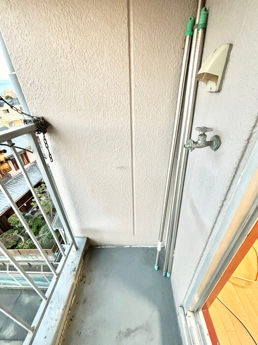 物件内観写真21　(洗濯機置場)