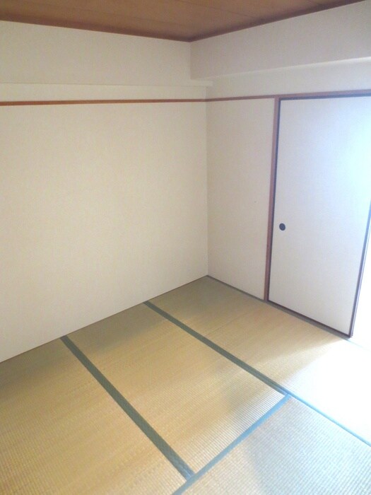 物件内観写真14　(内観写真)