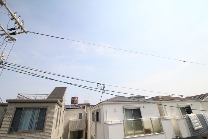 物件内観写真18　(室内からの展望)