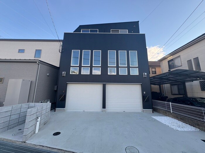 物件外観写真2　(外観写真)