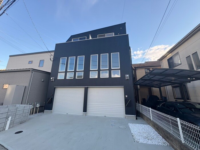 物件外観写真3　(外観写真)