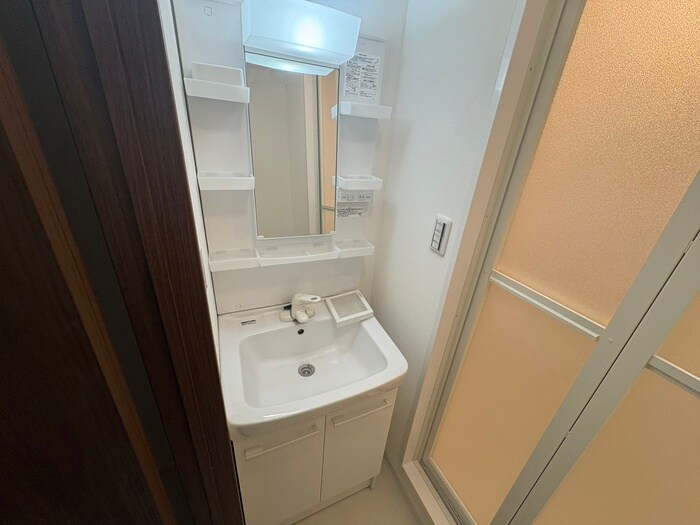 物件内観写真15　(洗面)