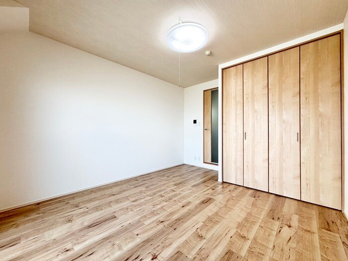 物件内観写真6　(居室)