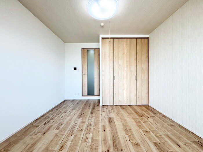 物件内観写真7　(居室)