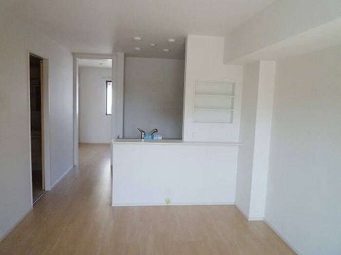 物件内観写真5　(内観写真)