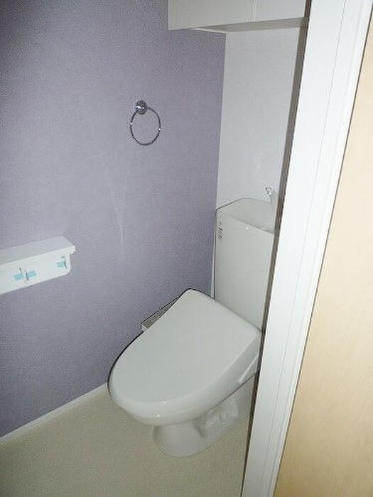 物件内観写真9　(トイレ)