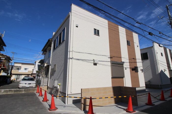 物件外観写真3　(外観写真)