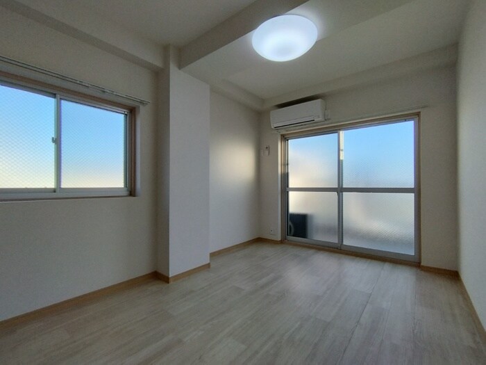 物件内観写真21　(居室)