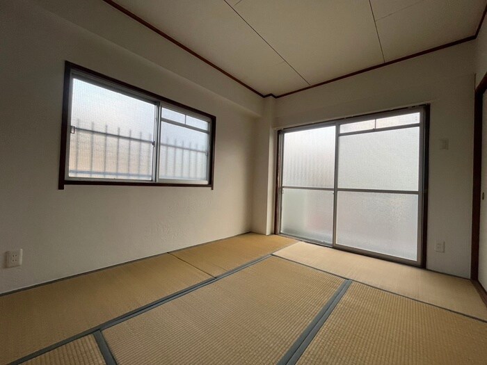 物件内観写真12　(居室)