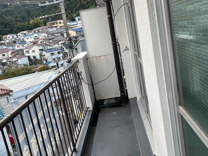 物件内観写真14　(洗濯機置場)