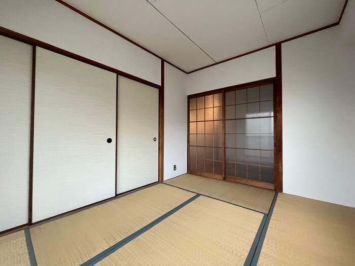 物件内観写真19　(居室)