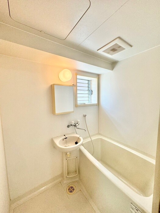 物件内観写真9　(バス／シャワールーム等)