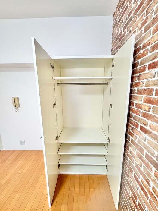 物件内観写真11　(収納)