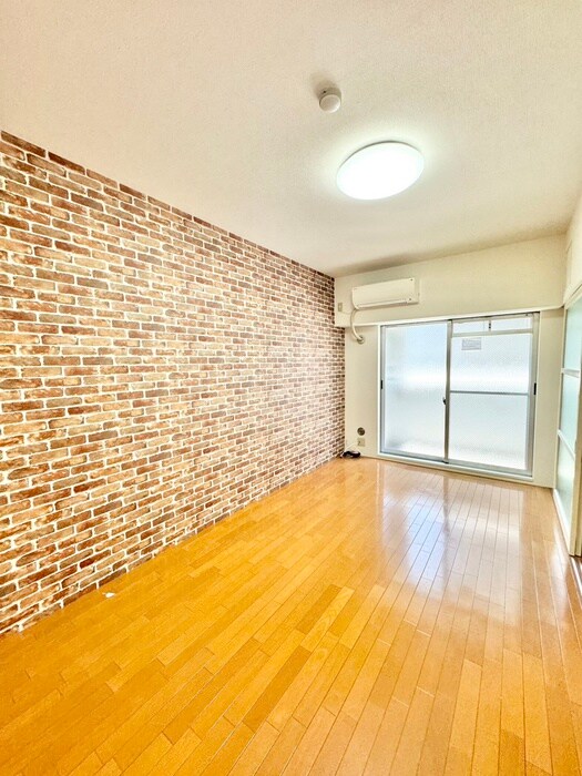 物件内観写真12　(居室)