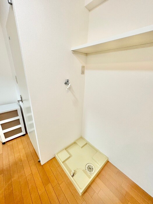 物件内観写真20　(洗濯機置場)