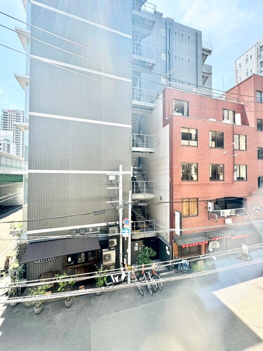 物件内観写真22　(室内からの展望)