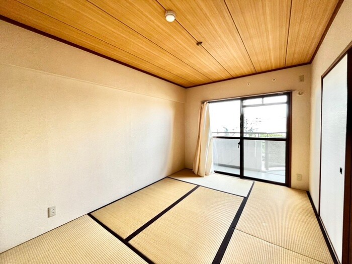 物件内観写真8　(居室)