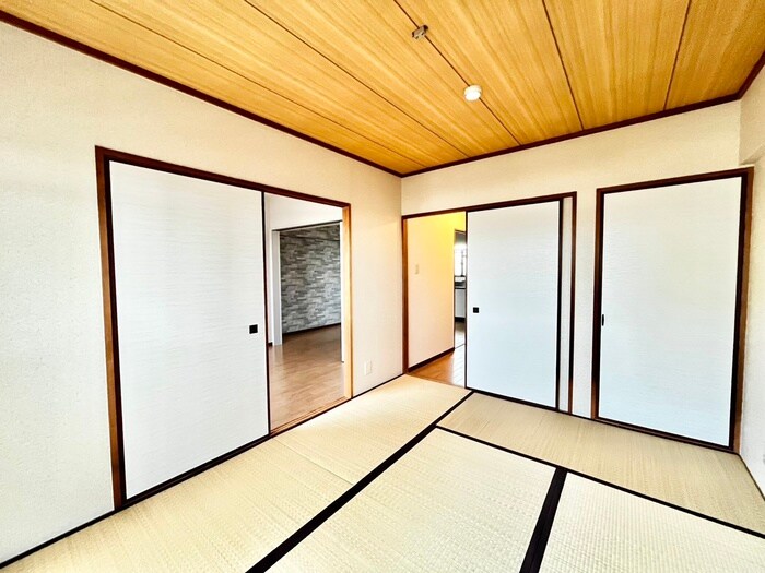 物件内観写真9　(居室)