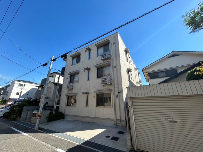 物件外観写真3　(外観写真)