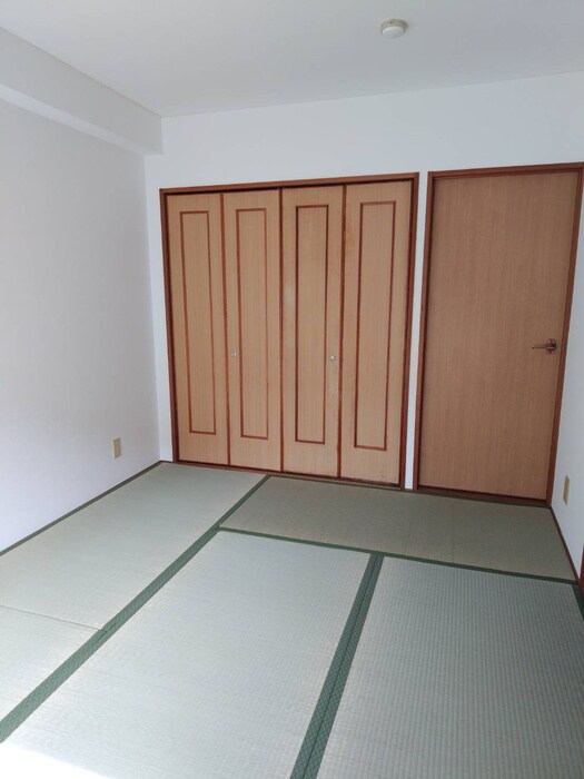 物件内観写真15　(居室)