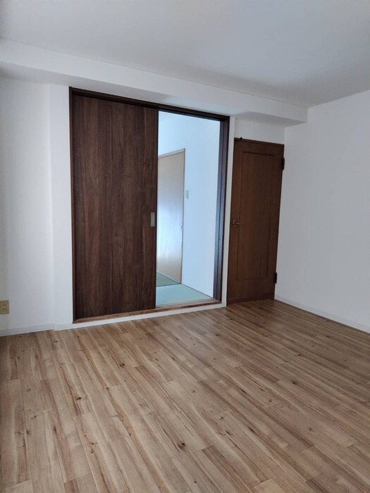 物件内観写真17　(居室)