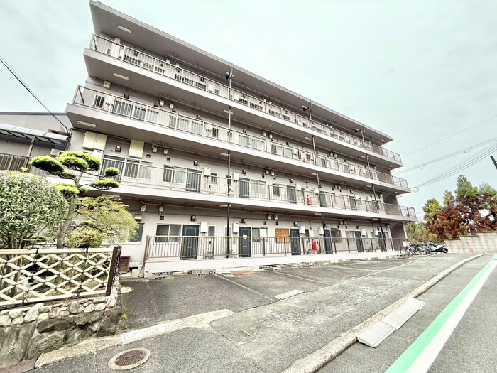 物件外観写真2　(外観写真)