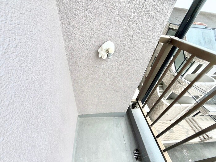 物件内観写真10　(洗濯機置場)