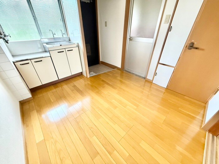 物件内観写真12　(居室)