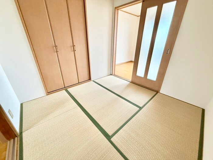 物件内観写真14　(居室)