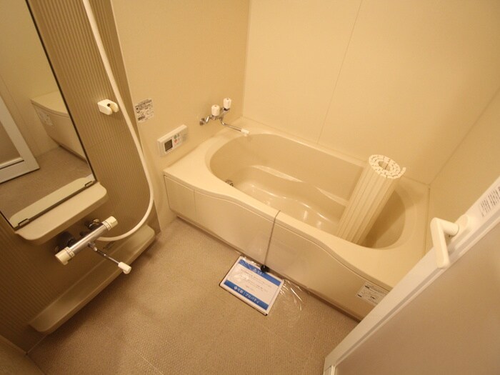 物件内観写真12　(バス／シャワールーム等)