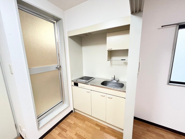 物件内観写真8　(キッチン)