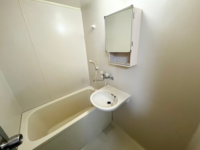 物件内観写真10　(バス／シャワールーム等)