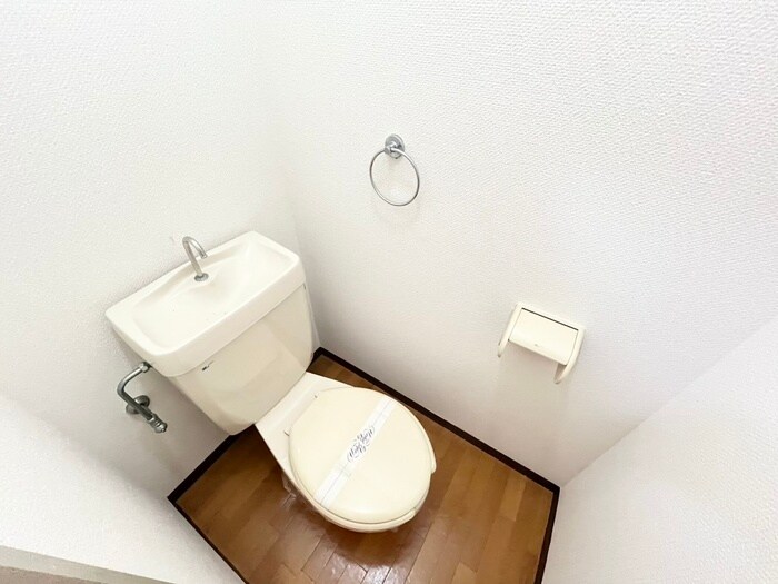 物件内観写真11　(トイレ)