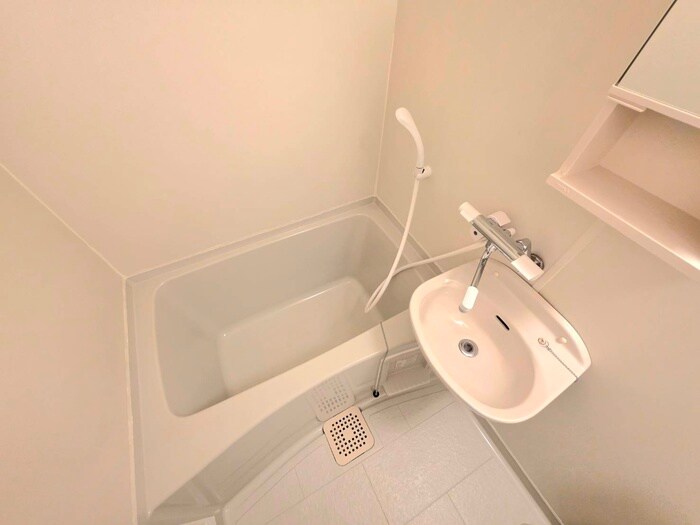 物件内観写真11　(バス／シャワールーム等)