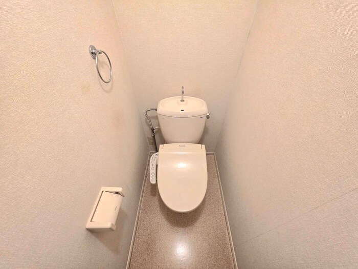 物件内観写真14　(トイレ)