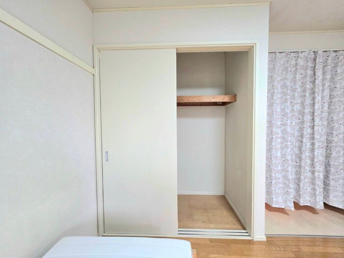 物件内観写真18　(収納)