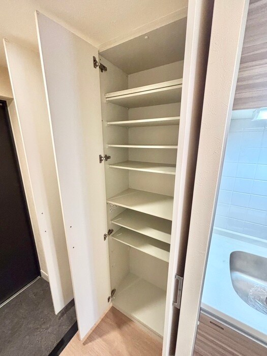 物件内観写真16　(靴箱)