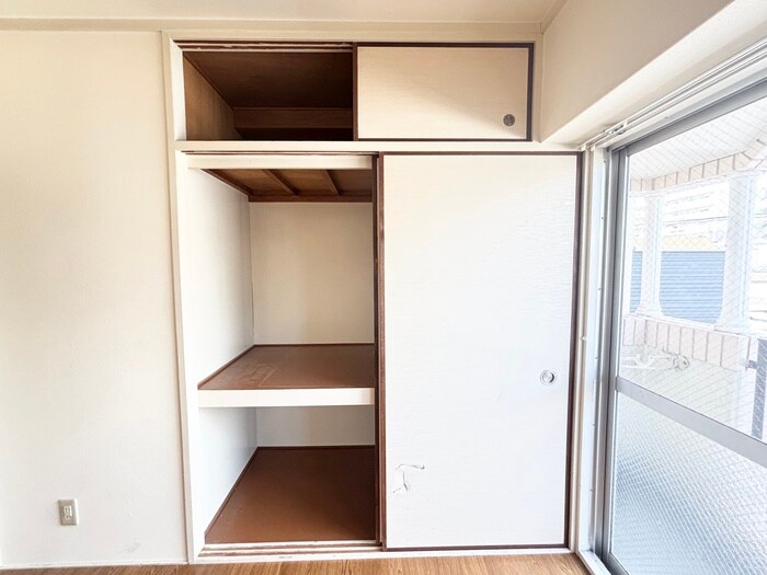 物件内観写真15　(収納)