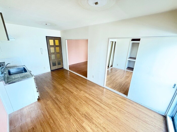 物件内観写真17　(居室)