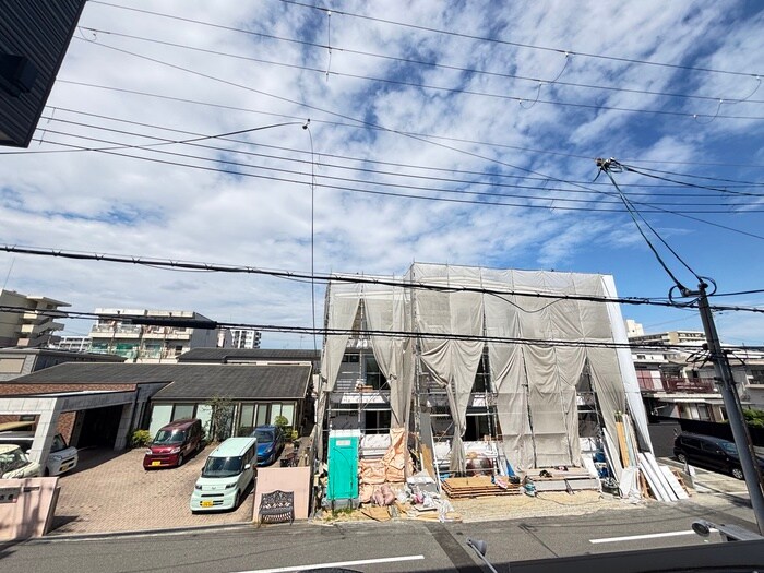 物件内観写真22　(室内からの展望)