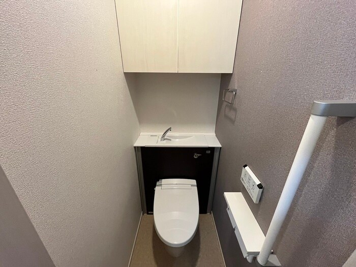 物件内観写真11　(トイレ)