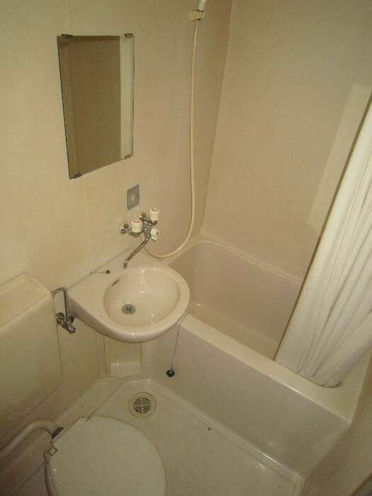 物件内観写真15　(バス／シャワールーム等)