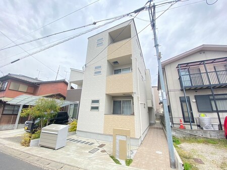 REGALEST山科駅南外観写真