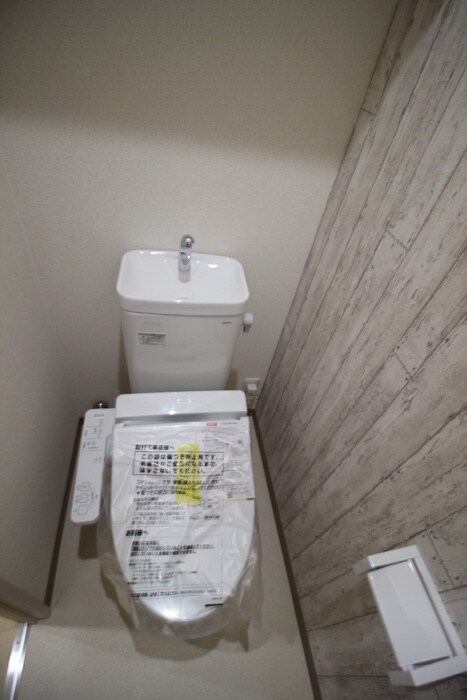 物件内観写真11　(トイレ)