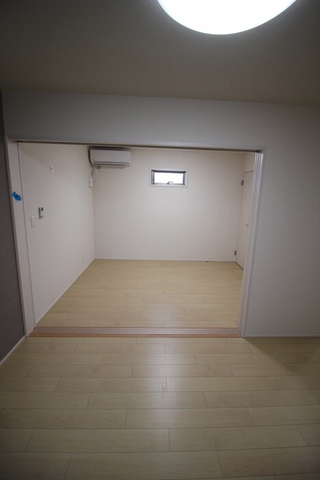 物件内観写真18　(内観写真)