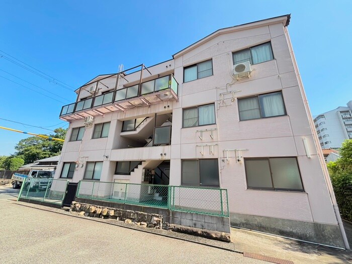 マンション願淳の物件外観写真
