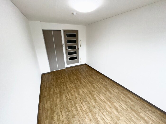 物件内観写真16　(居室)