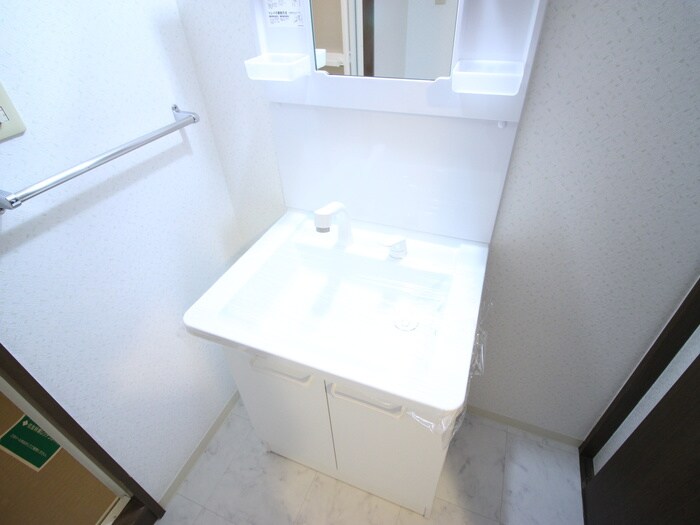 物件内観写真12　(洗面)