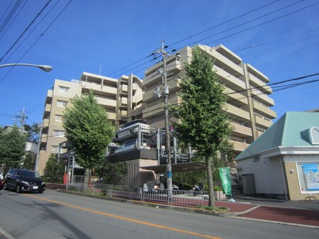 ｴｽﾃﾑｺ-ﾄ東豊中ﾛｻﾘｵ(102)外観写真