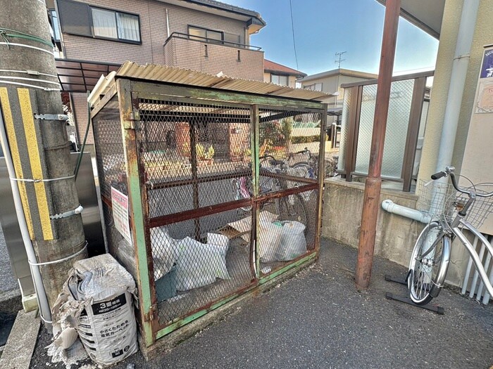 物件外観写真4　(建物設備)